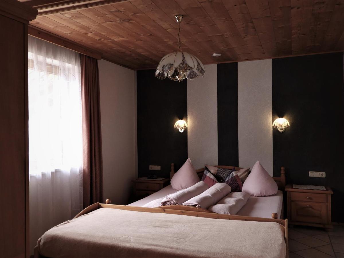 Apartmán Haus Goldeck Lermoos Exteriér fotografie