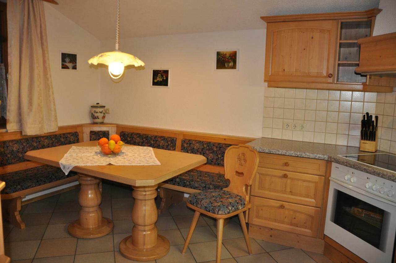 Apartmán Haus Goldeck Lermoos Exteriér fotografie